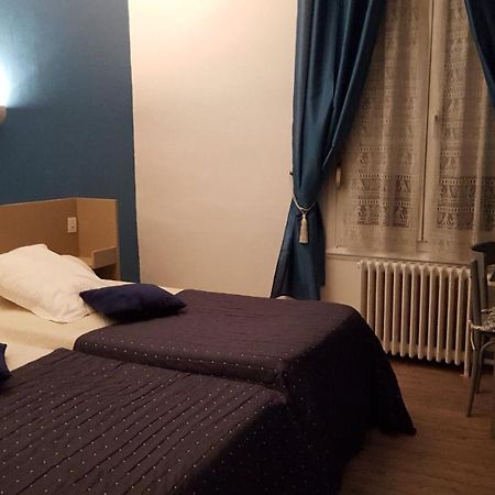 Hotel Ronsin Fresnay-sur-Sarthe Dış mekan fotoğraf