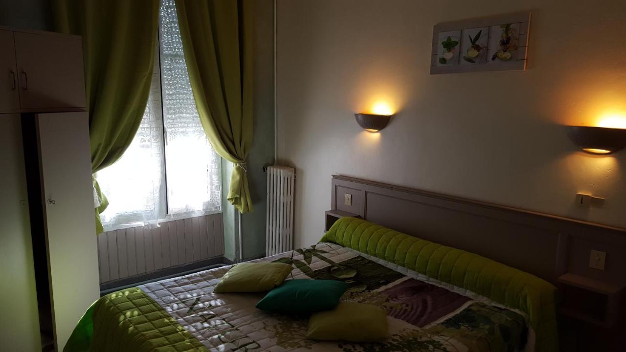 Hotel Ronsin Fresnay-sur-Sarthe Dış mekan fotoğraf
