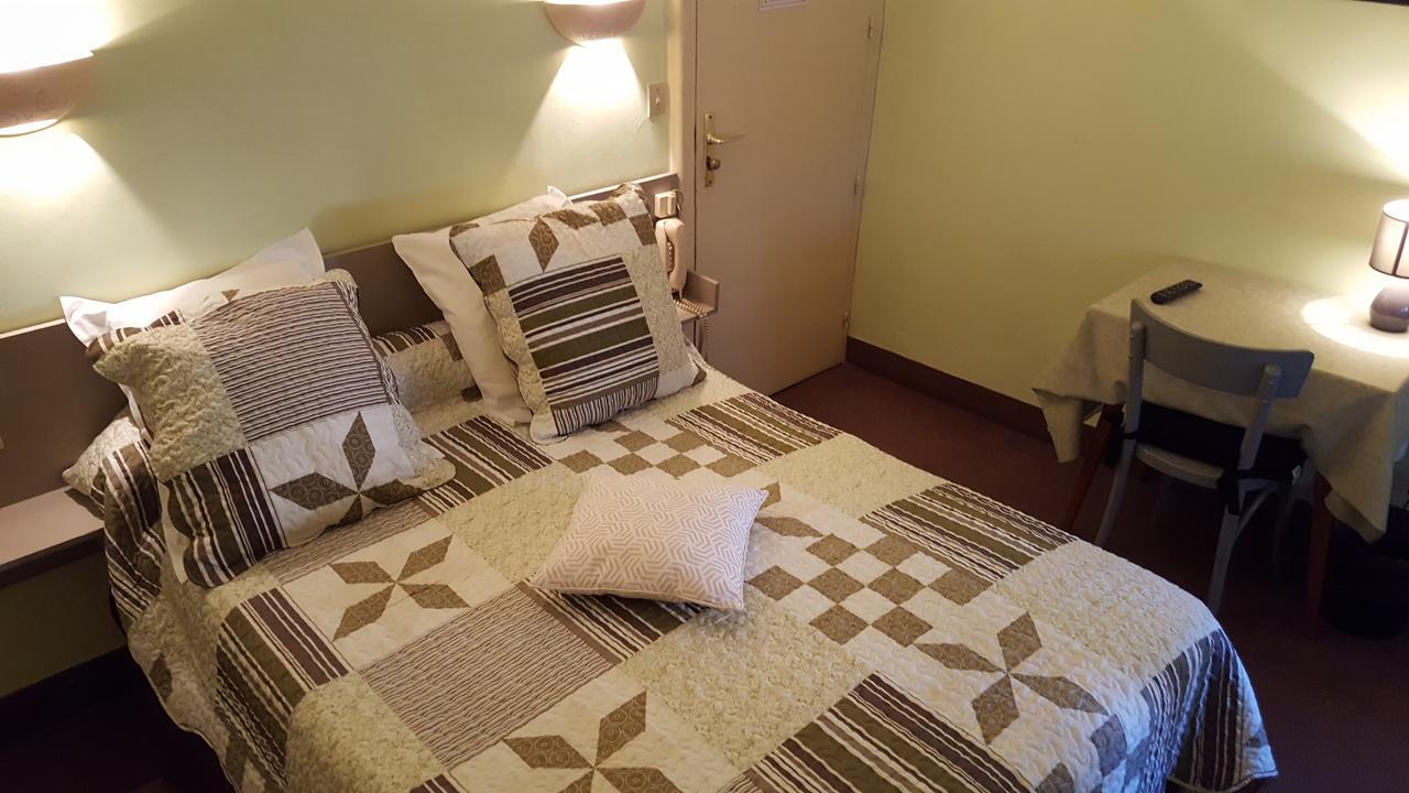 Hotel Ronsin Fresnay-sur-Sarthe Dış mekan fotoğraf