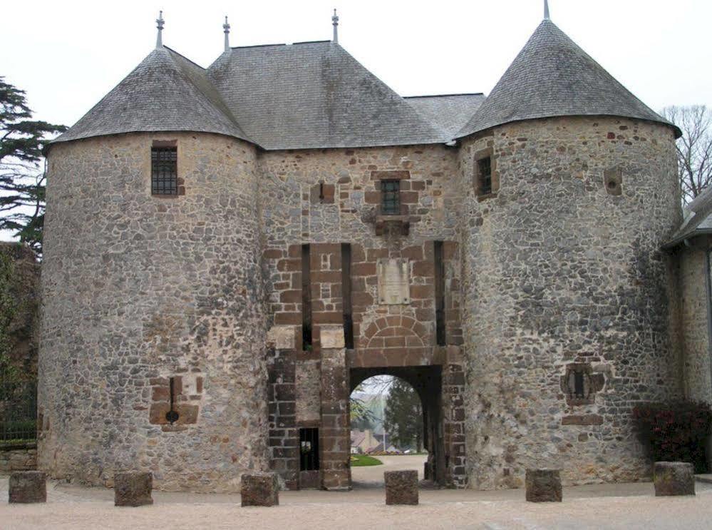 Hotel Ronsin Fresnay-sur-Sarthe Dış mekan fotoğraf